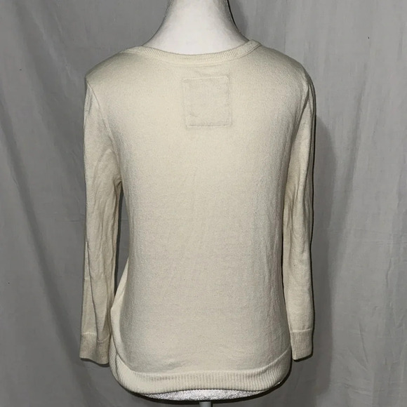 cream Hollister button down cardigan with lace detail size large - Picture 2 of 3